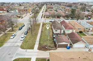 6334 S Austin Ave, Chicago, IL 60638 - Photo 1