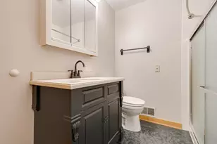 707 Quinn Rd, McHenry, IL 60051 - Photo 21