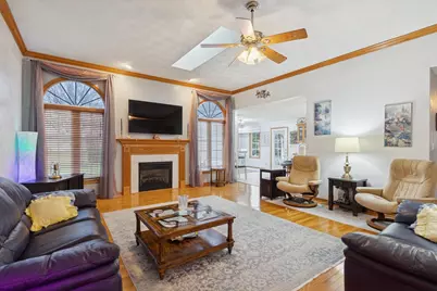 638 Merrion Road, Roscoe, IL 61073 - Photo 9