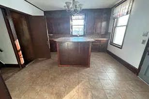 524 W Franklin St, Paxton, IL 60957 - Photo 5