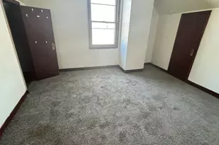 524 W Franklin St, Paxton, IL 60957 - Photo 13