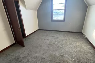 524 W Franklin St, Paxton, IL 60957 - Photo 7