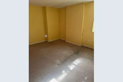 10200 S Rhodes Avenue, Chicago, IL 60628 - Photo 9