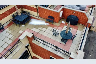 10 E Burlington Street #2C, Riverside, IL 60546 - Photo 35