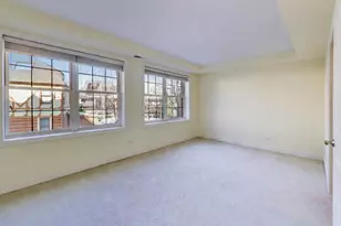 10 E Burlington St, Riverside, IL 60546 - Photo 15