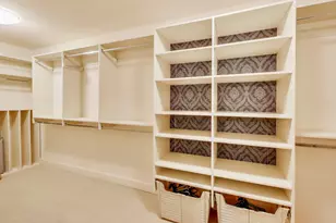 10 E Burlington St, Riverside, IL 60546 - Photo 29