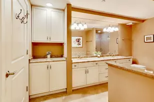 10 E Burlington St, Riverside, IL 60546 - Photo 29