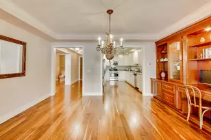 10 E Burlington St, Riverside, IL 60546 - Photo 7