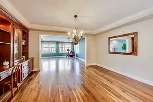 10 E Burlington St, Riverside, IL 60546 - Photo 9