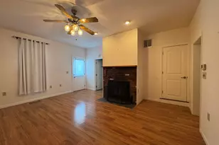 602 E Webster St, Clifton, IL 61727 - Photo 25