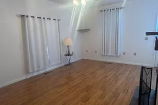 602 E Webster St, Clifton, IL 61727 - Photo 23