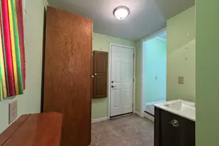 602 E Webster St, Clifton, IL 61727 - Photo 13