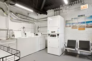 1651 W Jonquil Terrace, Chicago, IL 60626 - Photo 15