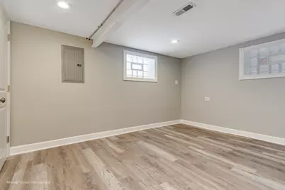 8367 S Baltimore Avenue, Chicago, IL 60617 - Photo 25