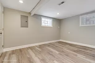 8367 S Baltimore Ave, Chicago, IL 60617 - Photo 25