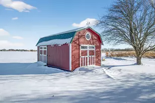 2420 N Dwight Rd, Morris, IL 60450 - Photo 33