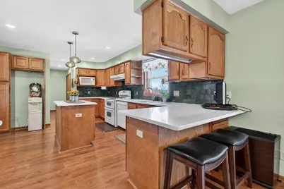 2420 N Dwight Road, Morris, IL 60450 - Photo 7