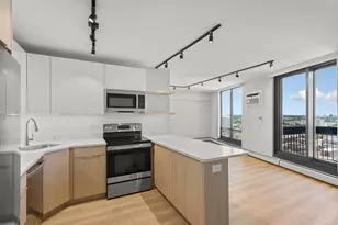 6166 N Sheridan Rd, Chicago, IL 60660 - Photo 5