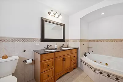 [Address not provided], Prospect Heights, IL 60070 - Photo 15