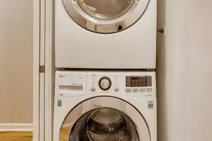 1140 W Cornelia Ave, Chicago, IL 60657 - Photo 27