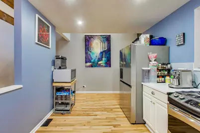 1140 W Cornelia Avenue #D, Chicago, IL 60657 - Photo 5