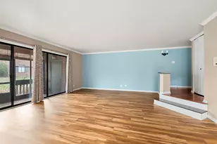 42 Parliament Dr W, Palos Heights, IL 60463 - Photo 3