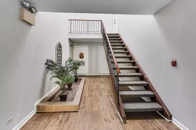 534 River Front Circle #604, Naperville, IL 60540 - Photo 3