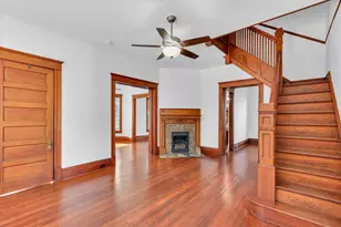 202 E Daggy St, Tuscola, IL 61953 - Photo 7