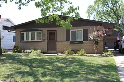 920 Sunnyside Avenue, Thornton, IL 60476 - Photo 1