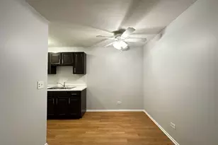 4612 N Beacon St, Chicago, IL 60640 - Photo 7