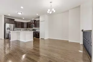 4277 Liberty St, Aurora, IL 60504 - Photo 3