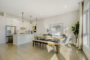 722 W 17th Pl, Chicago, IL 60616 - Photo 7