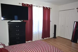 2014 Limestone Ln, Carpentersville, IL 60110 - Photo 11