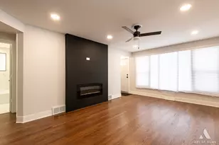 9749 S Harvard Ave, Chicago, IL 60628 - Photo 7