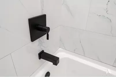 9749 S Harvard Avenue, Chicago, IL 60628 - Photo 15