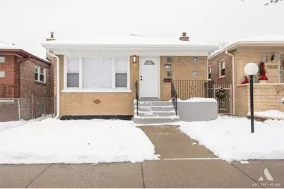 9749 S Harvard Avenue, Chicago, IL 60628 - Photo 1