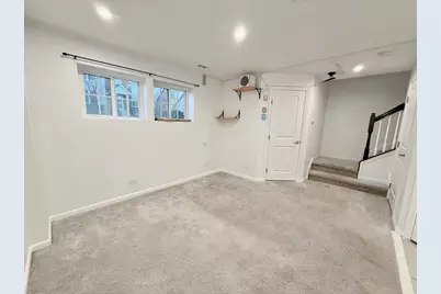 45 Nicholas Drive W, Des Plaines, IL 60016 - Photo 31