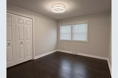 10061 Lacrosse Avenue, Skokie, IL 60077 - Photo 5