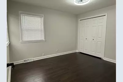 10061 Lacrosse Avenue, Skokie, IL 60077 - Photo 7