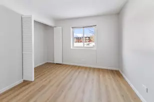 17000 Novak Dr, Hazel Crest, IL 60429 - Photo 9