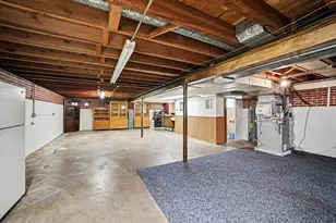11741 S Central Park Ave, Merrionette Park, IL 60803 - Photo 11