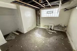 7826 S Marshfield Ave, Chicago, IL 60620 - Photo 11