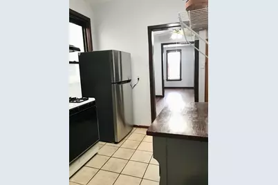 940 W 31st Place #2F, Chicago, IL 60608 - Photo 9