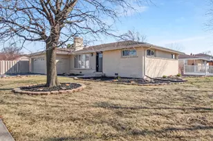 8101 S Oketo Ave, Bridgeview, IL 60455 - Photo 3