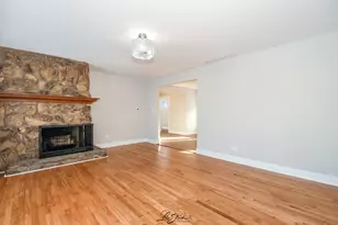 8101 S Oketo Ave, Bridgeview, IL 60455 - Photo 5