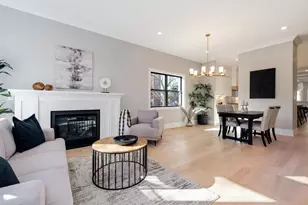 2902 N Seeley Ave, Chicago, IL 60618 - Photo 3