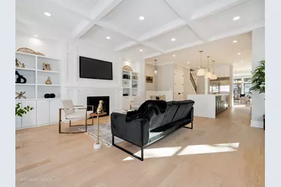 2902 N Seeley Avenue, Chicago, IL 60618 - Photo 15