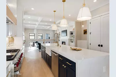 2902 N Seeley Avenue, Chicago, IL 60618 - Photo 11