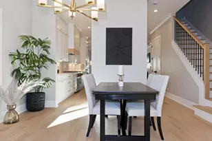 2902 N Seeley Ave, Chicago, IL 60618 - Photo 7