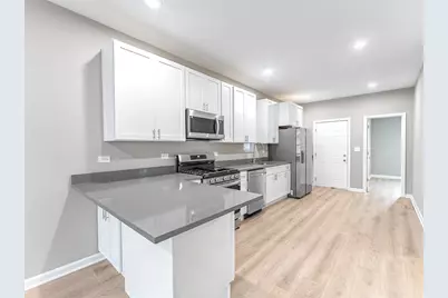 2733 W 38th Street, Chicago, IL 60632 - Photo 9